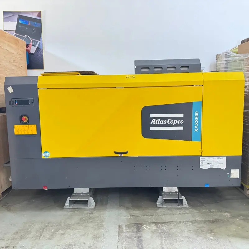 Perfuração diesel portátil da mineração do compressor de ar do parafuso de Atlas Copco XAXS600 genuíno
